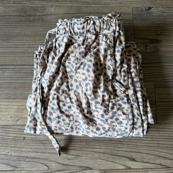 aerie Pants - aerie Leopard-Print Drawstring Lounge Pants in Beige and Black